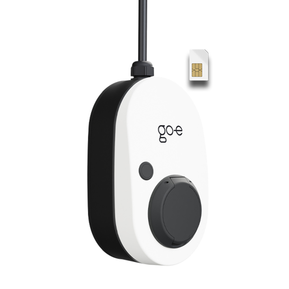 Wallbox go-e Charger Gemini 2.0 11 kW | Schrägansicht Wallbox go-e Charger Gemini 2.0 11 kW | Schrägansicht