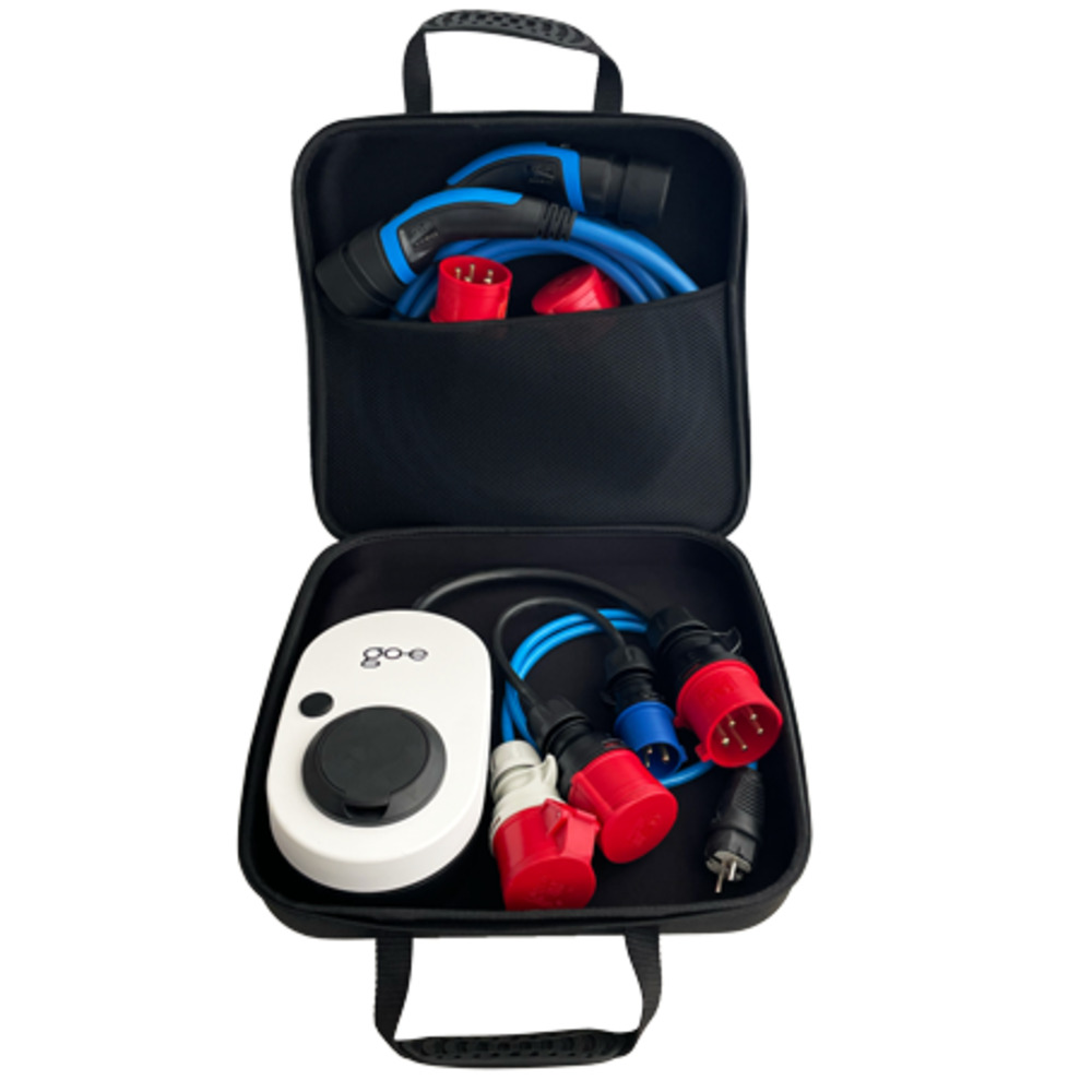 go-e Case with Charger, charging cable and adapter set go-e Case with Charger, charging cable and adapter set