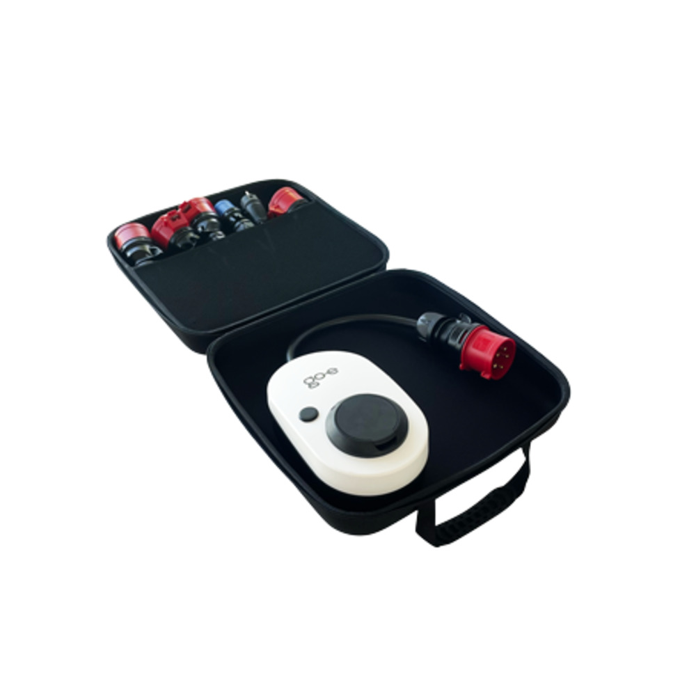 go-e Case mit Charger und Adapterset go-e Case mit Charger und Adapterset