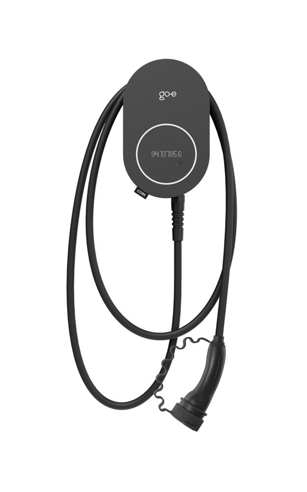Wallbox go-e Charger CORE T2S with charging cable and shutter | Front view with charging cable Wallbox go-e Charger CORE T2S with charging cable and shutter | Front view with charging cable