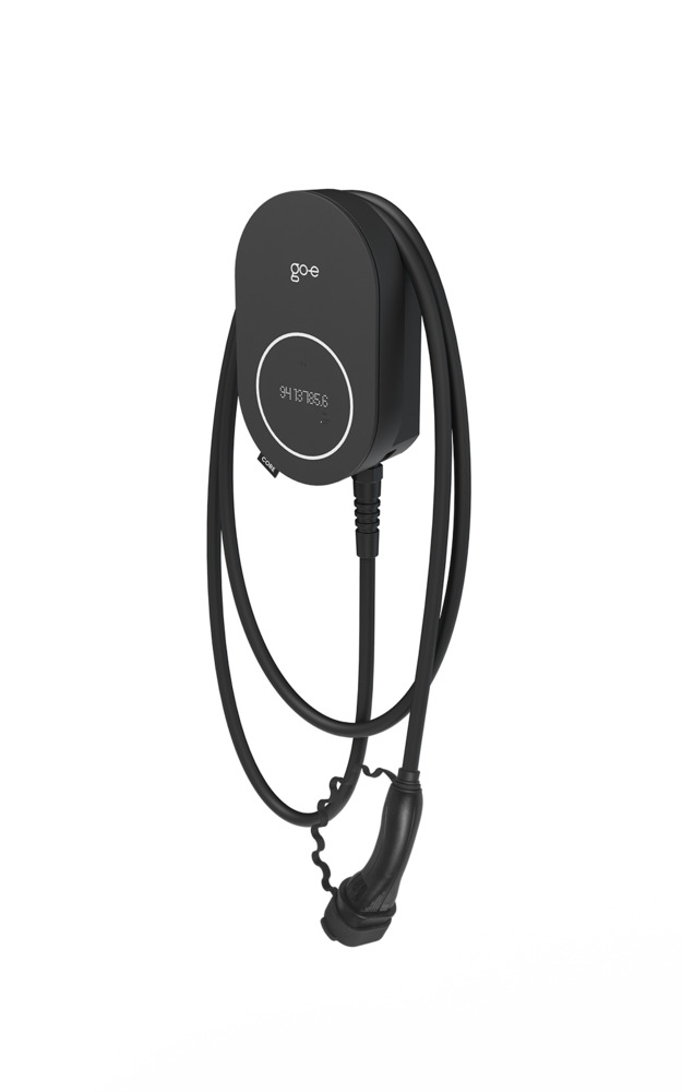 Wallbox go-e Charger CORE T2S with charging cable and shutter | angled view left with charging cable Wallbox go-e Charger CORE T2S with charging cable and shutter | angled view left with charging cable